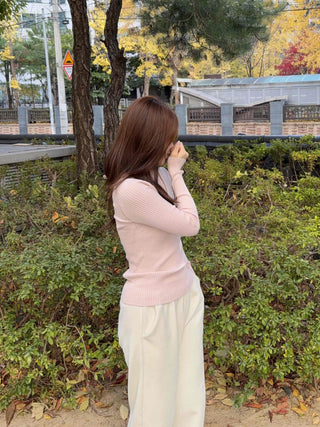 Slim Deep V-Neck Long Sleeve Ribbed Knit