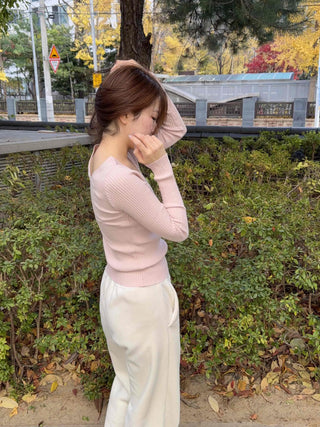 Slim Deep V-Neck Long Sleeve Ribbed Knit