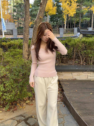 Slim Deep V-Neck Long Sleeve Ribbed Knit