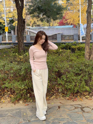 Slim Deep V-Neck Long Sleeve Ribbed Knit