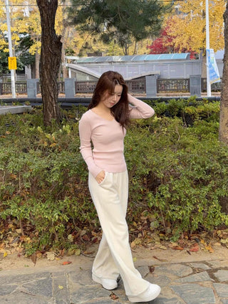 Slim Deep V-Neck Long Sleeve Ribbed Knit
