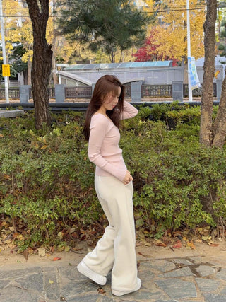 Slim Deep V-Neck Long Sleeve Ribbed Knit