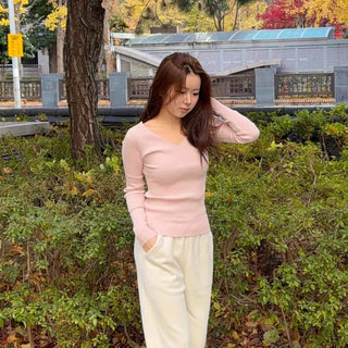 Slim Deep V-Neck Long Sleeve Ribbed Knit
