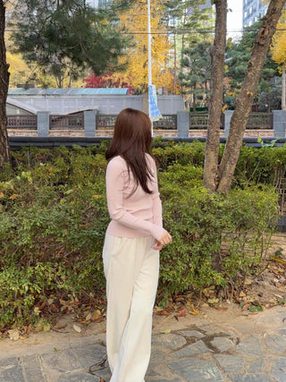 Slim Deep V-Neck Long Sleeve Ribbed Knit