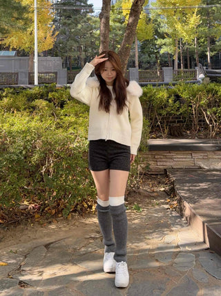 Soft Fur Hooded Loose Fit Cropped Knit Zip-up
