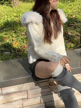 Soft Fur Hooded Loose Fit Cropped Knit Zip-up