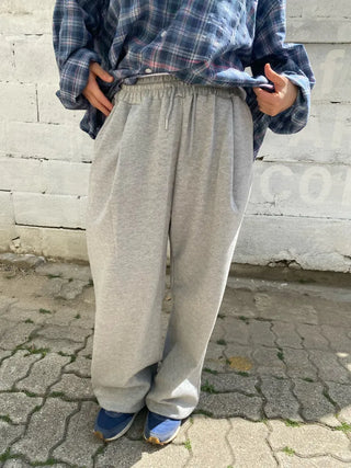 Beno Single-Pleat Elastic Waist Wide Long Pants