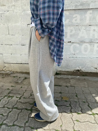 Beno Single-Pleat Elastic Waist Wide Long Pants