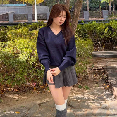 Simple Loose Fit V-Neck Wool Blend Knit