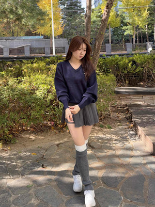 Simple Loose Fit V-Neck Wool Blend Knit