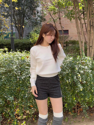 Soft Round Neck Loose Fit Ribbed Knit