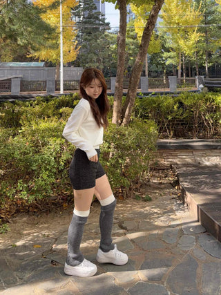 Soft Round Neck Loose Fit Ribbed Knit