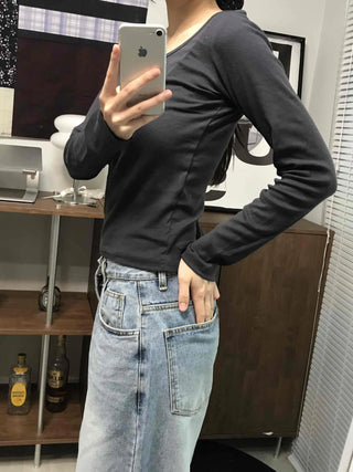 Modern Color Pigment Slim Fit Round Neck Long Sleeve Tee