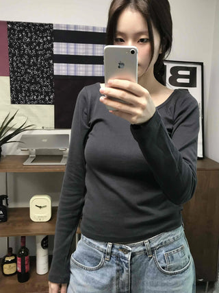 Modern Color Pigment Slim Fit Round Neck Long Sleeve Tee