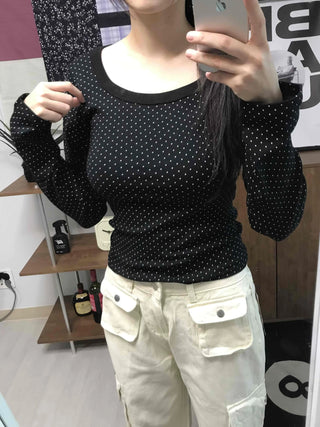 Comfy Basic All-Over Mini Dot Round T-shirt