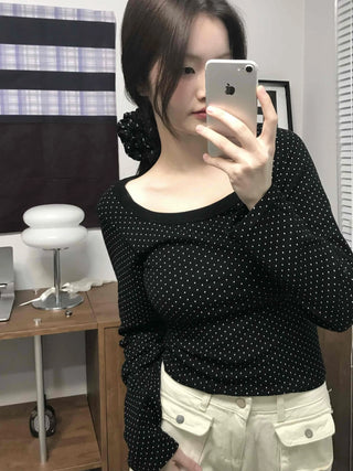 Comfy Basic All-Over Mini Dot Round T-shirt