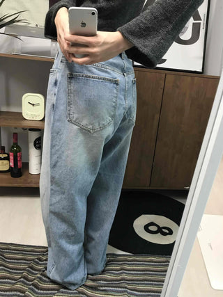 Retro Light Wash Balloon Fit Jeans