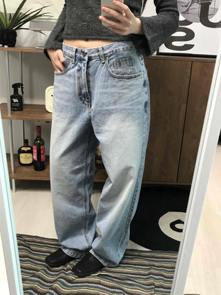 Retro Light Wash Balloon Fit Jeans
