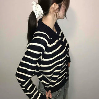 Center Button Border V-Neck Loose Fit Knit Cardigan
