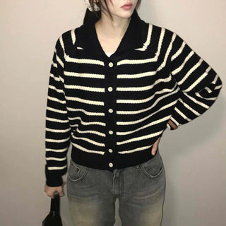 Center Button Border V-Neck Loose Fit Knit Cardigan