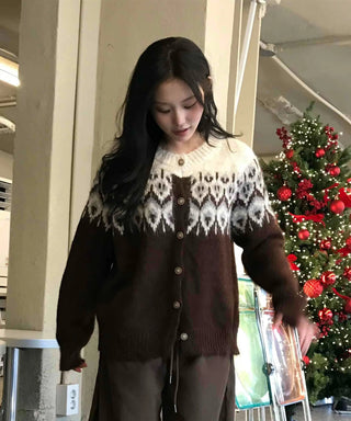 Fair Isle Jacquard Round Neck Shoulder Button Cardigan