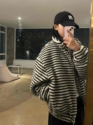 Striped Loose Fit Hooded Fleece Zip-Up