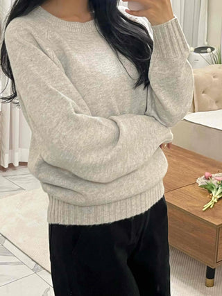 Minimal Simple Puff Sleeve Round Neck Knit
