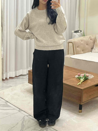 Minimal Simple Puff Sleeve Round Neck Knit