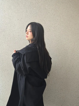 Dittachi Shoulder Belted High-Neck Single Coat