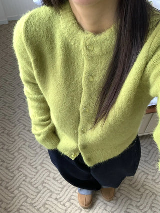 Cozy Fluffy Collarless Compact Short Cardigan