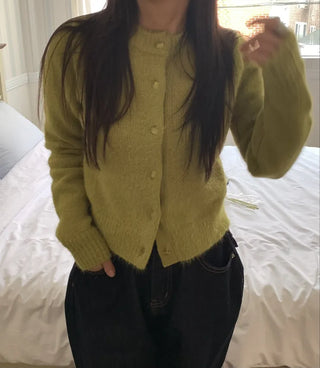 Cozy Fluffy Collarless Compact Short Cardigan
