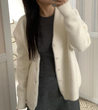 Soft Fluffy Round Neck Snap Button Voluminous Sleeve Cardigan