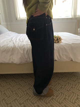 Low-rise oversized double-pleat denim wide pants