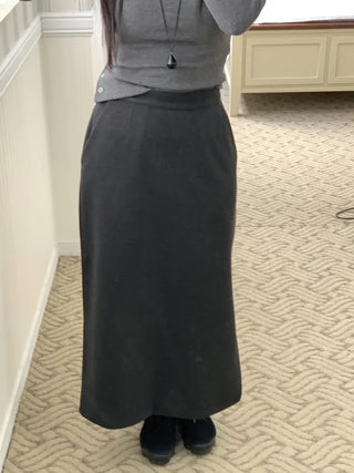Slim Fit H-Line Knit Maxi Skirt
