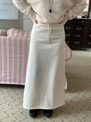 Minimal Drape Oversized Elastic Waist Long Skirt