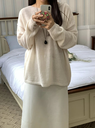 Soft V-neck Balloon Oversized Long Knit