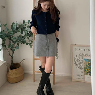 Cozy Loose Fit Round Neck Crop Cardigan