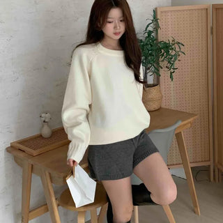 Comfort Volume Sleeve Basic Round Knit