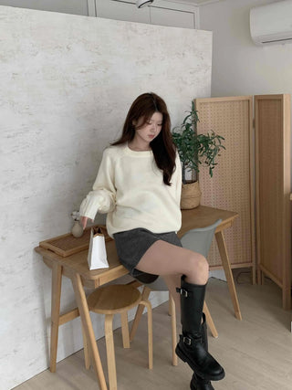 Comfort Volume Sleeve Basic Round Knit