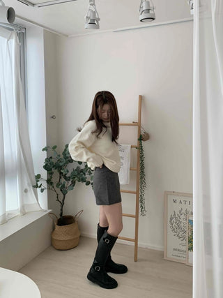 Comfort Volume Sleeve Basic Round Knit