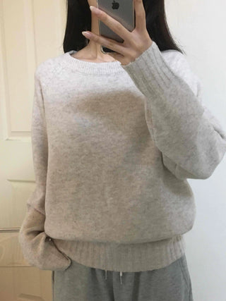 Simple Semi-Loose Round Everyday Knit