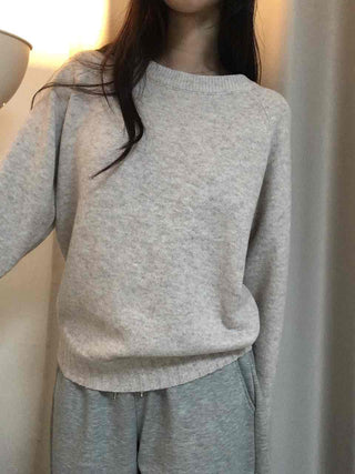 Simple Semi-Loose Round Everyday Knit