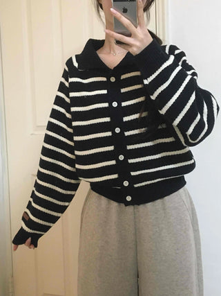 Asymmetrical Diagonal Stripe V-Neck Short Knit Cardigan