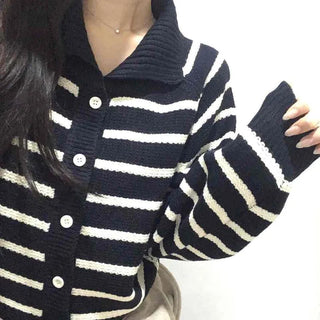 Asymmetrical Diagonal Stripe V-Neck Short Knit Cardigan