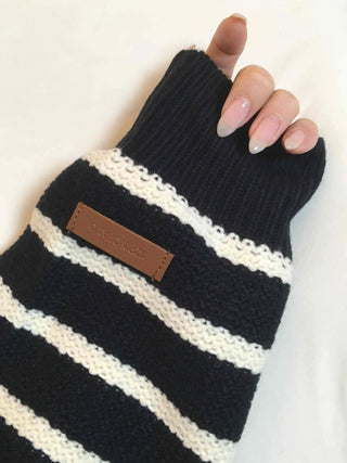 Asymmetrical Diagonal Stripe V-Neck Short Knit Cardigan