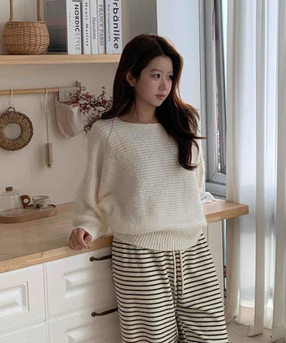 Soft Texture Boat Neck Wide Loose Fit Knit