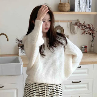Soft Texture Boat Neck Wide Loose Fit Knit