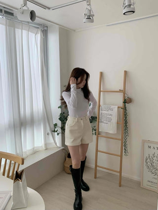 Alpaca Wool High-Waisted Shorts