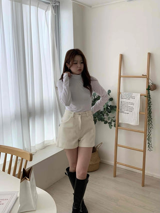 Alpaca Wool High-Waisted Shorts