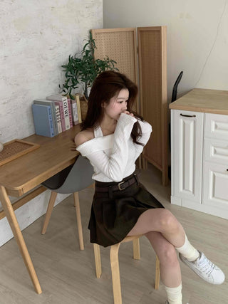 Off-shoulder Slim Ribbed Halter Neck T-shirt